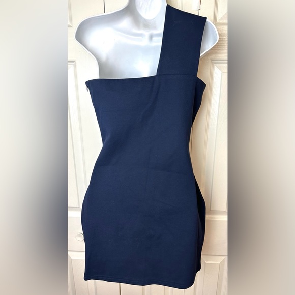 New SUPERDOWN Rockie One Shoulder Dress Navy Blue Ponte Knit Revolve Stretch - Picture 9 of 14